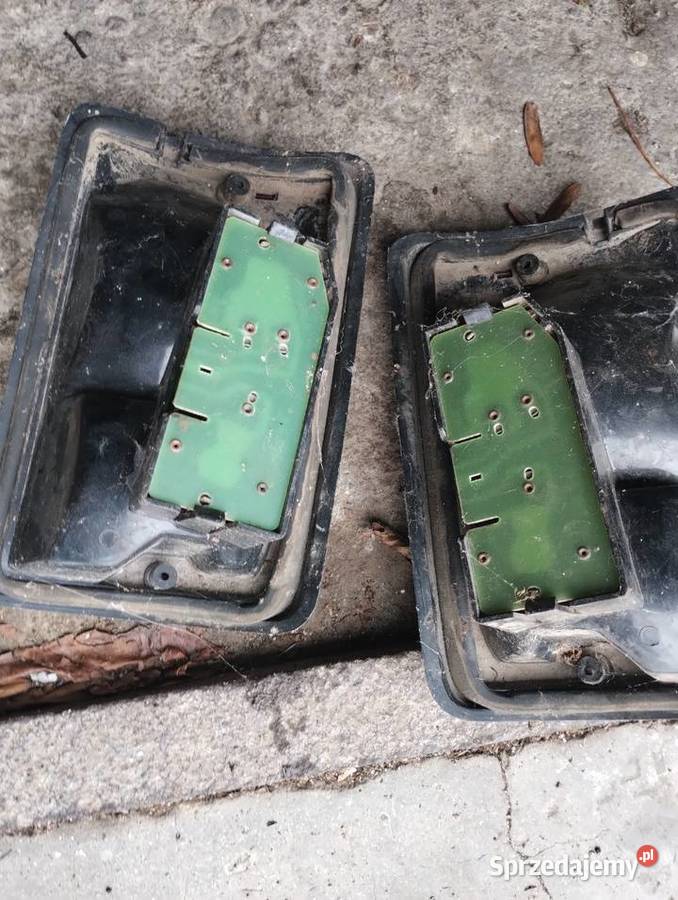 Lampy tylne do Fiata 126p Kraków