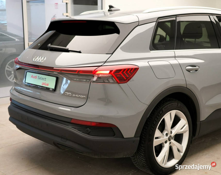 Audi Q4 35 etron 170 Virtual Kamera LED NAV ABS