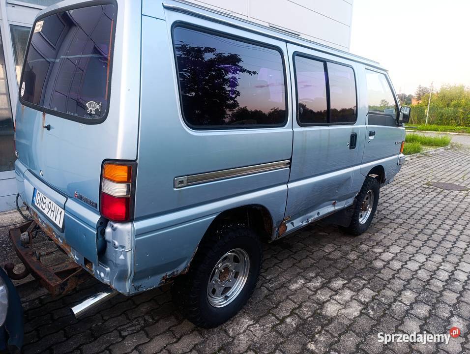 Mitsubishi L300 18 turbo benzyna 4x4 Malbork