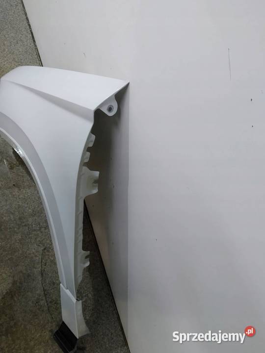 BŁOTNIK LEWY PRZÓD BIAŁY Cupra Ateca I 20182024 Błotniki