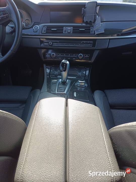 BMW F10 20d n47 światła przeciwmgielne sprzedam