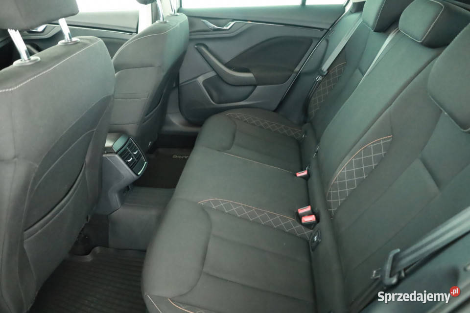 Skoda Kamiq 10 TSI 4/5 Piaseczno sprzedam