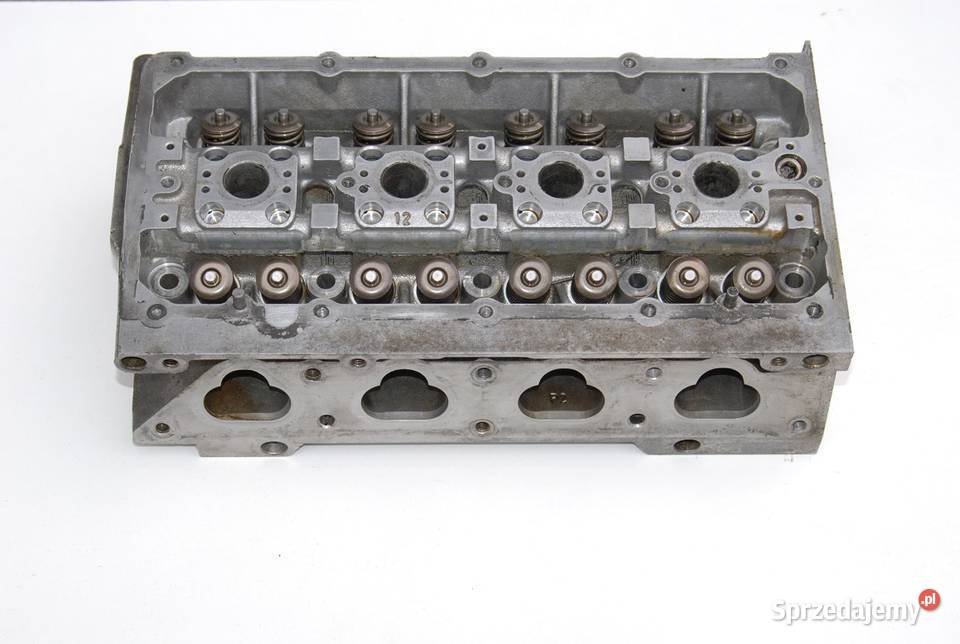 Głowica silnika Skoda Roomster głowica 14 16V 07 osobowe Cieszyn