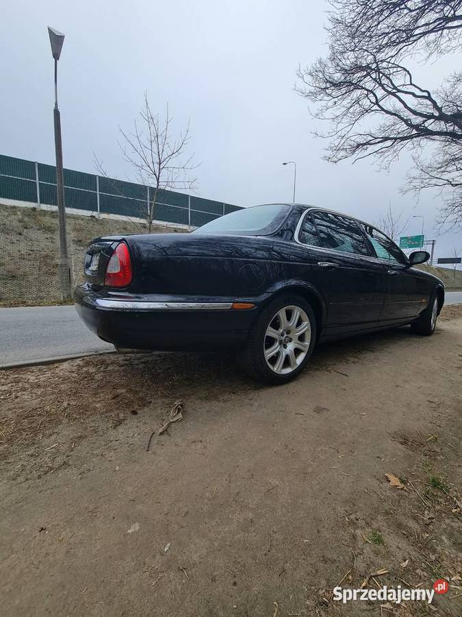 Jaguar x350 xj8L Polski salon przebieg 157000 Rok produkcji 2005 Ząbki