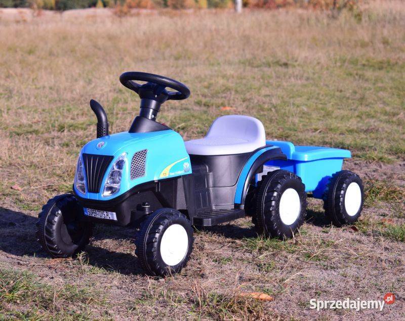 TRAKTOR NA AKUMULATOR HOLLAND12V 2 SILNIKI A009 Toruń