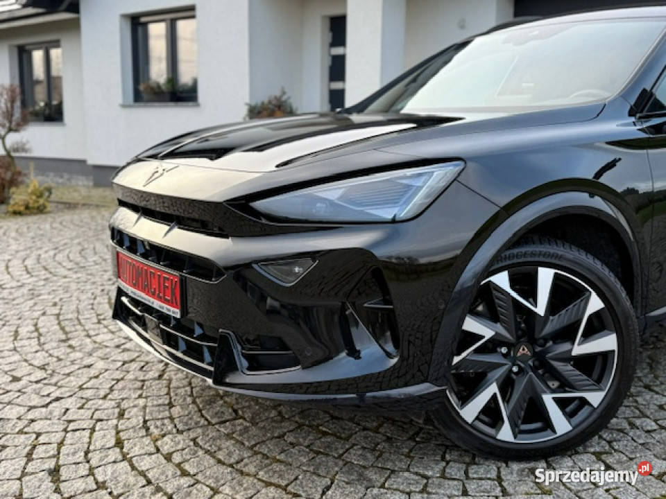 Cupra Formentor VZ 333 AWD BLACK EDITION KAMERY