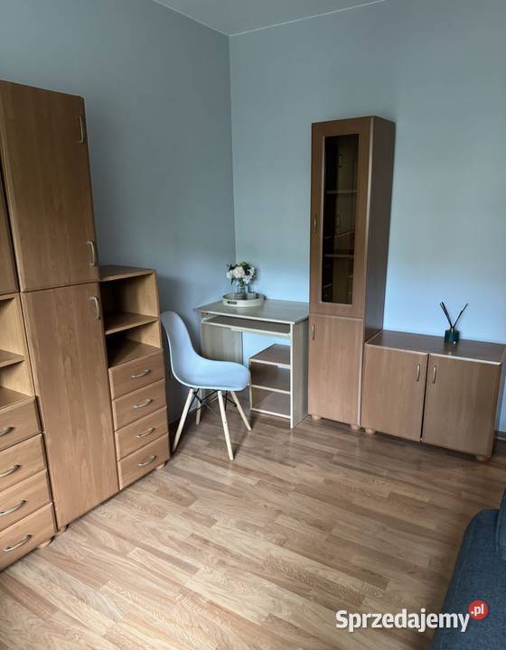 3pok 60met Alpejskiej BALKONPIWNICA2009 Wrocław Liczba pokoi 3