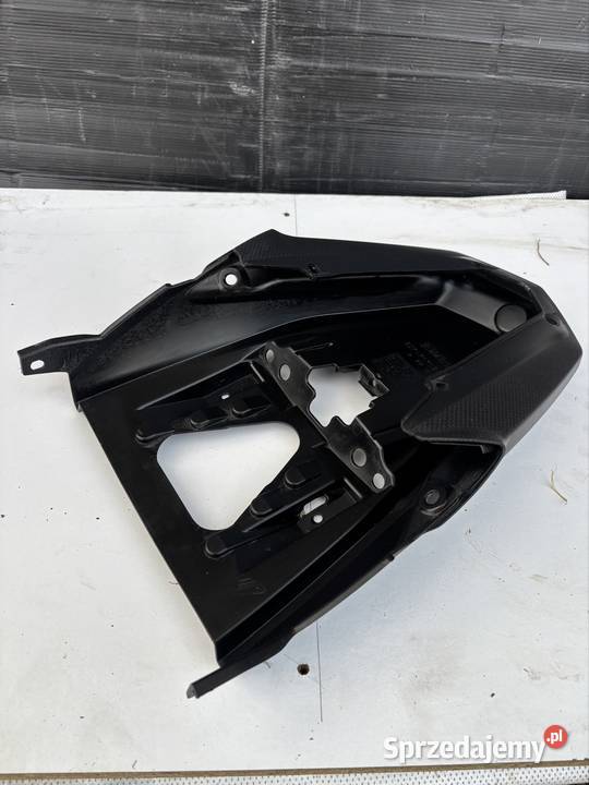 OWIEWKA TYLNA ZADUPEK OGON YAMAHA MT 125 Radom