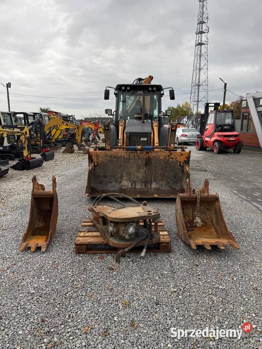 Case 580T CASE 580T KoparkoŁadowarka z 2012 roku Rok produkcji 2012 Koparko ładowarki Złoczew