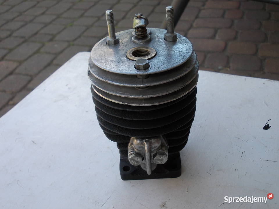 Cylinder tłok głowica do silnika rowerowego WSK wielkopolskie Baranów sprzedam