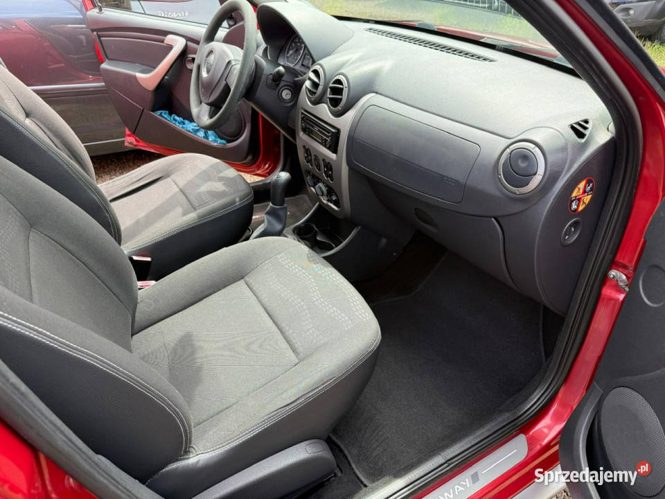Dacia Sandero Stepway klima gwarancja Hatchback Zbąszyń sprzedam