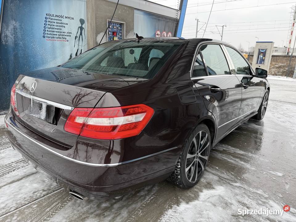 Mercedes E350 SprzedamZamienię 3000cm3