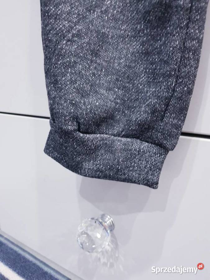 NOWE spodnie dresowe z kieszeniami Rozmiar 44(XXL) Dąbrowa Górnicza sprzedam