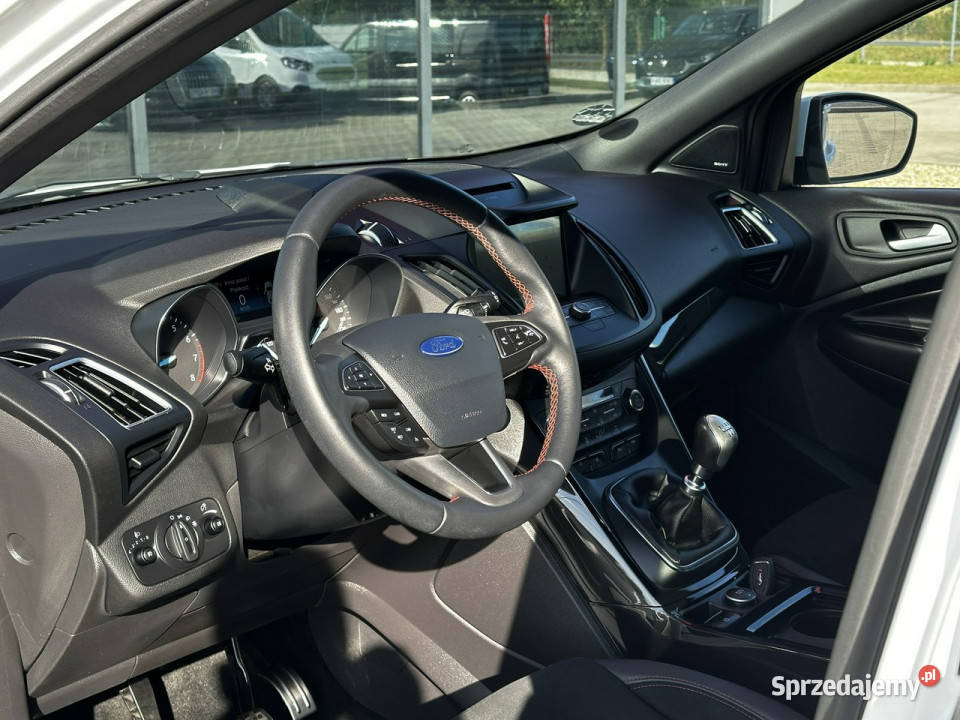 Ford Kuga 8xAlu Iręka Kamera SkóraAlkantara Navi podgrzewane fotele