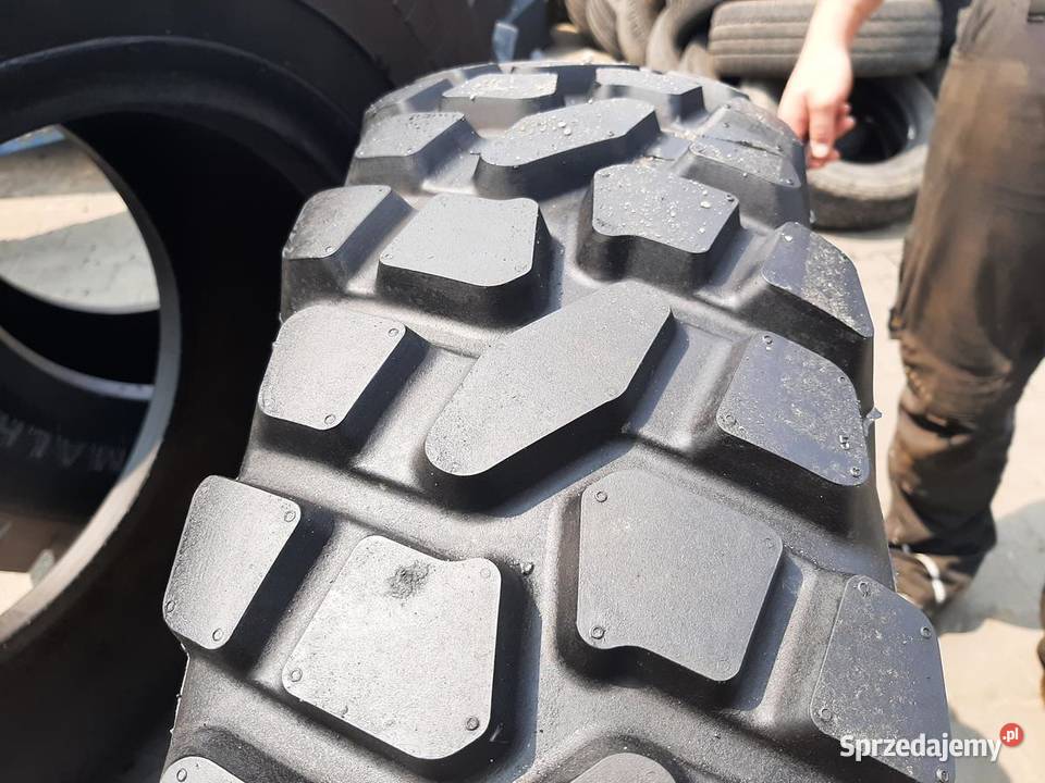 Opona używana przemysłowa 10R225 CONTINENTAL T9 Zaścianki