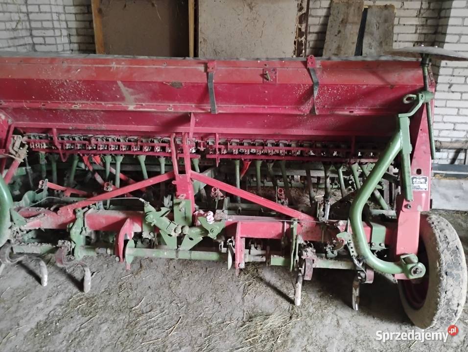 Siewnik zbożowy nodet Maszyny rolnicze Huszlew