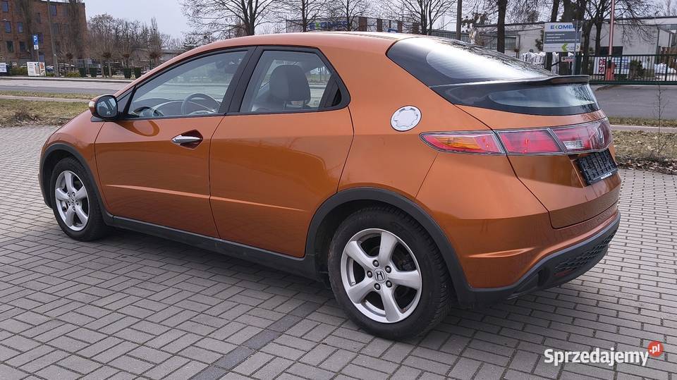 Honda Civic VIII UFO 14 benzyna 2008r z Niemiec benzyna