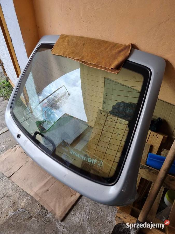 Szyba tylna Renault Megane 1 2001r Rok produkcji 2001 Karoseria Chorzów