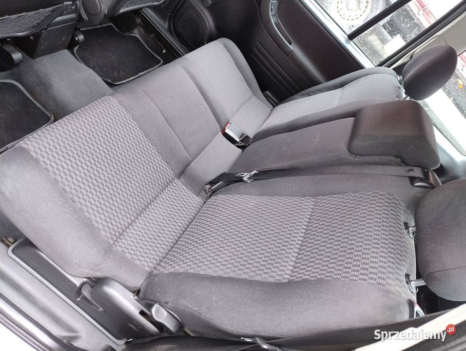 Opel Zafira Lift 2004r 16 B bez korozji Rok produkcji 2004 Zafira podkarpackie Jarosław