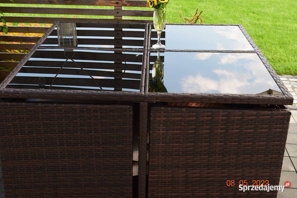 ogród zestaw mebli tulipan 8 osob 4 foteli 4 puf metal Bosutów