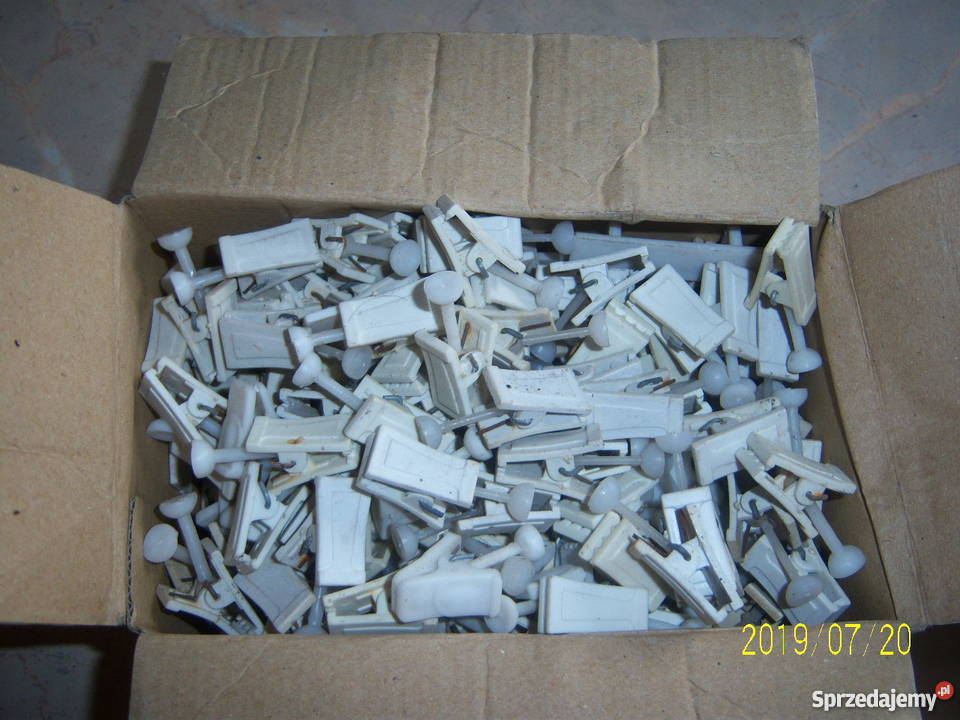 Kanisz karnisze plastikowe dwurzędowe szyny biały świętokrzyskie Kielce