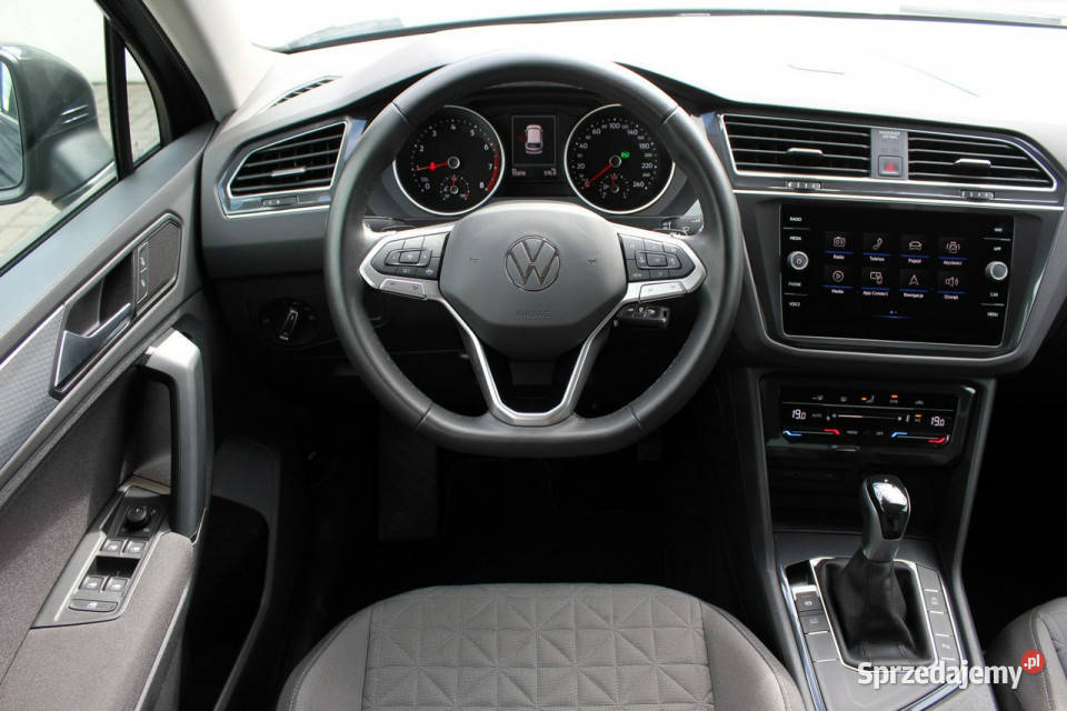 Volkswagen Tiguan EVO FV23 SalonPL Tempomat mazowieckie Sokołów