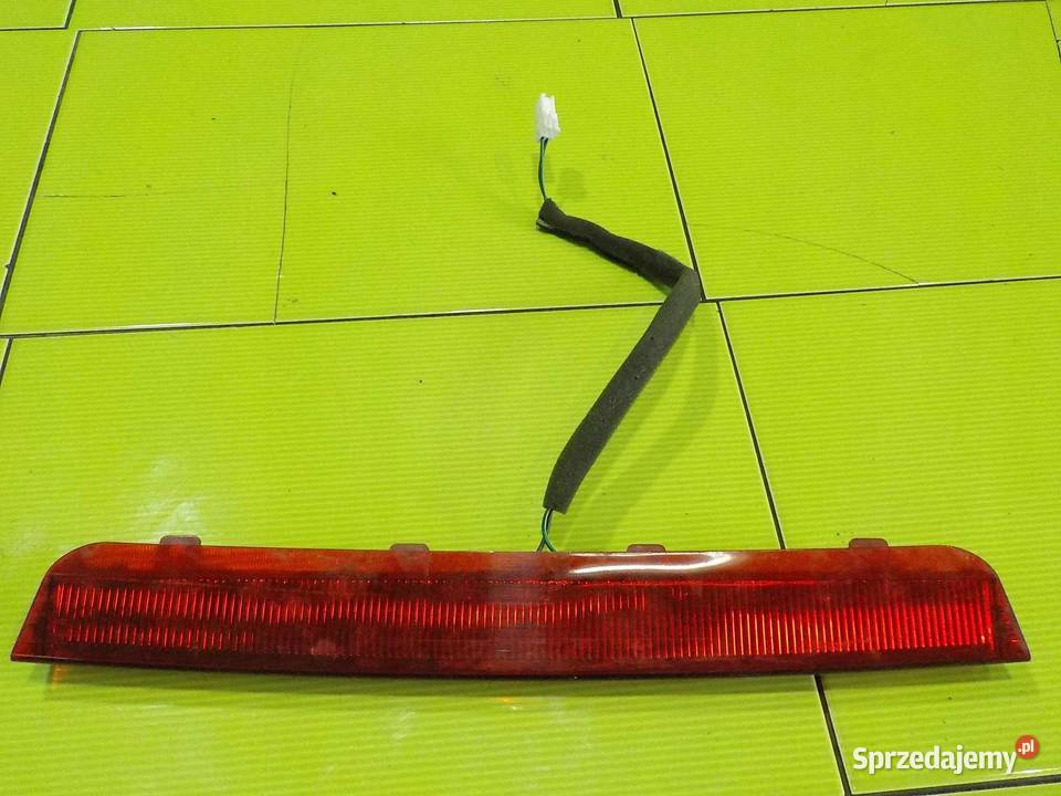 SANTA FE II 07r swiatlo lampa STOP 927002B0 osobowe