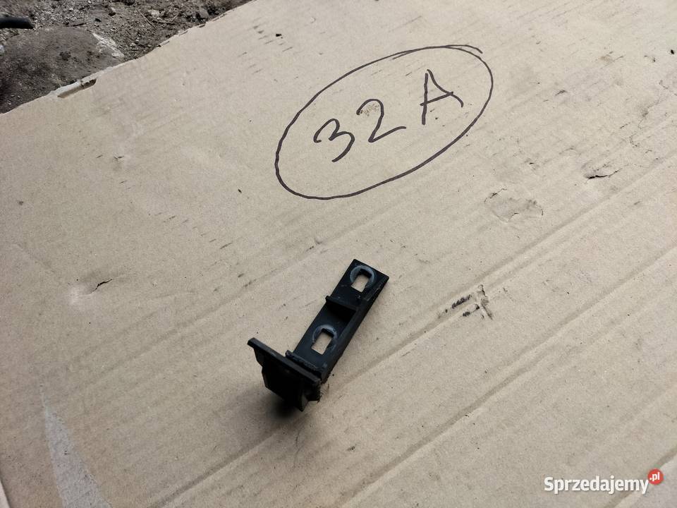 AUDI 80 B4 80B4 UCHWYT MOCOWANIE WIESZAK Kamień-Kolonia