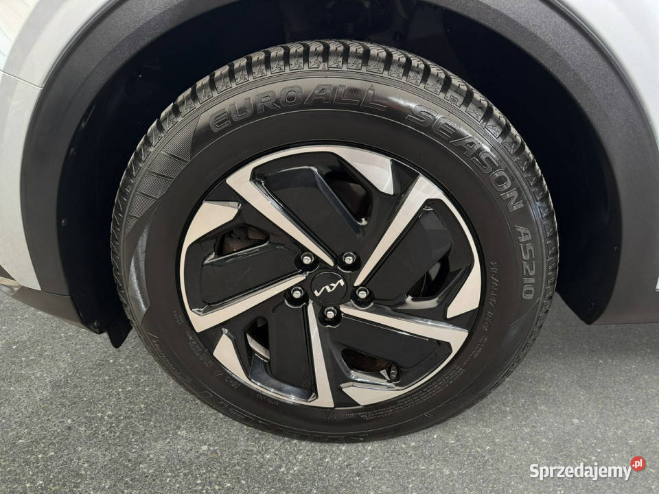Kia Sportage VAT 23 16TGDI 150 DCT 2023 r sal I małopolskie Myślenice sprzedam