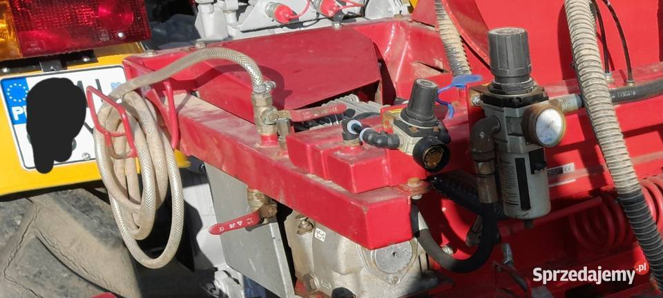 Siewnik weremczuk 4 sekcje nieuszkodzony Charsznica