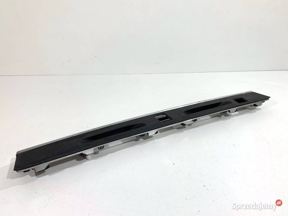 LISTWA KLAPY TYŁ TOYOTA COROLLA E21 podkarpackie