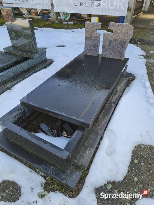 POMINIKI NAGROBKI WYPRZEDAŻ Dom i Ogród