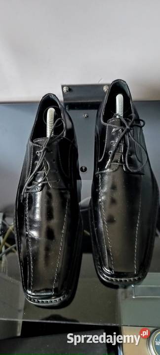 Sprzedam półbuty męskiewizytowe Discover Shoe Leszno