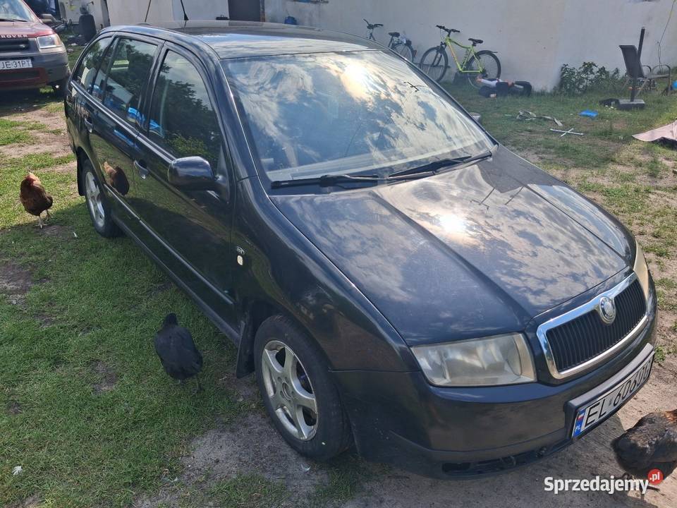 Skoda fabia 14 benzyna pierwszy właściciel hak aluminiowe felgi Fabia łódzkie Sekursko