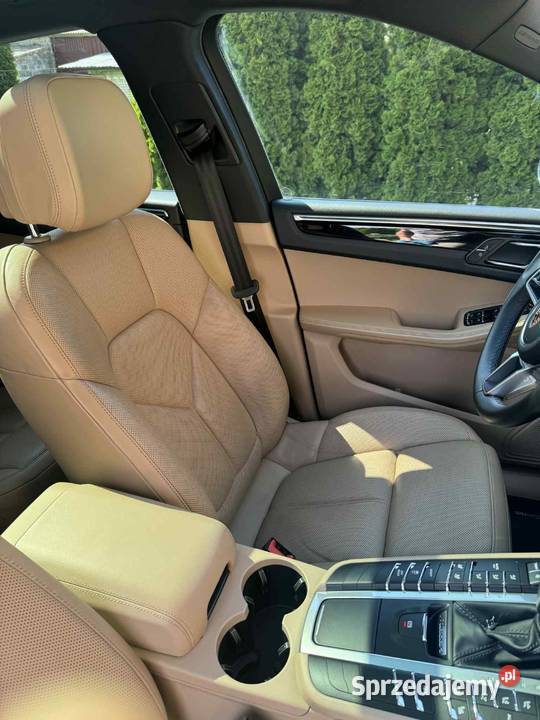 Porsche Macan 20 2020 kamera cofania Kraków