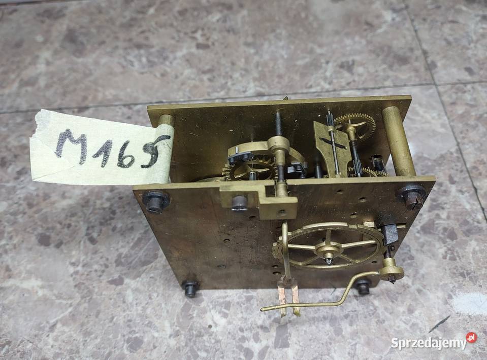 M165 Mechanizm starego zegara ściennego pełna Tczew