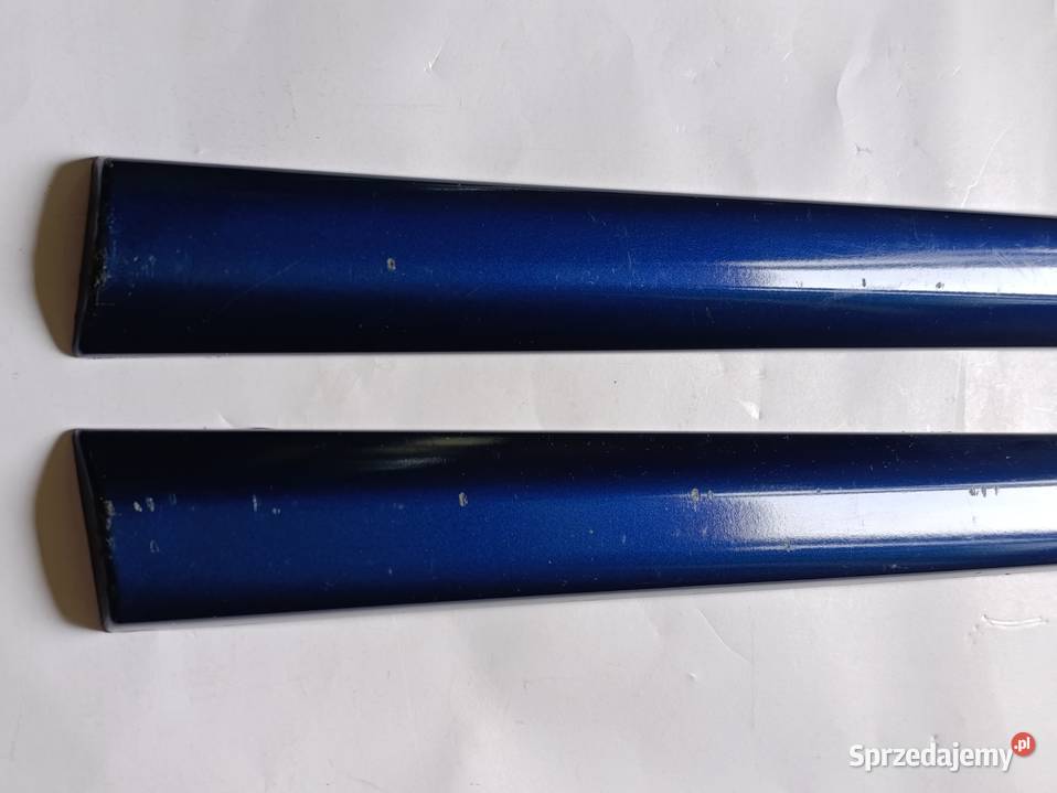 Listwa drzwi Toyota Corolla e12 3D listwa boczna Lipno sprzedam