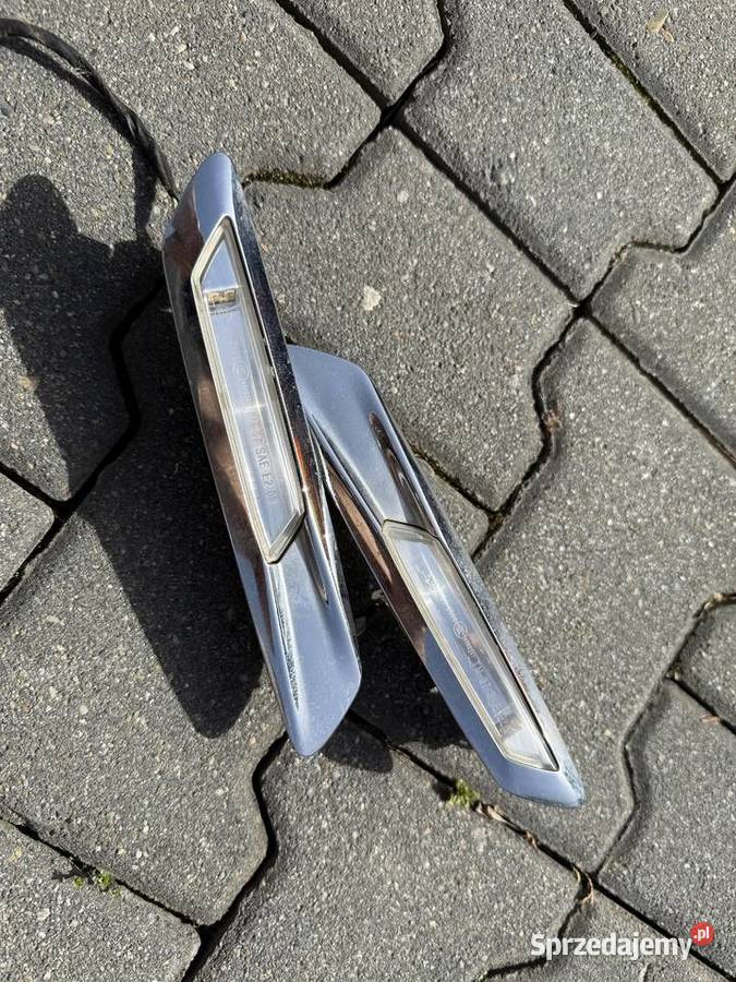 BMW F10 2011 kierunkowskazy boczne listwy chrom sprzedam