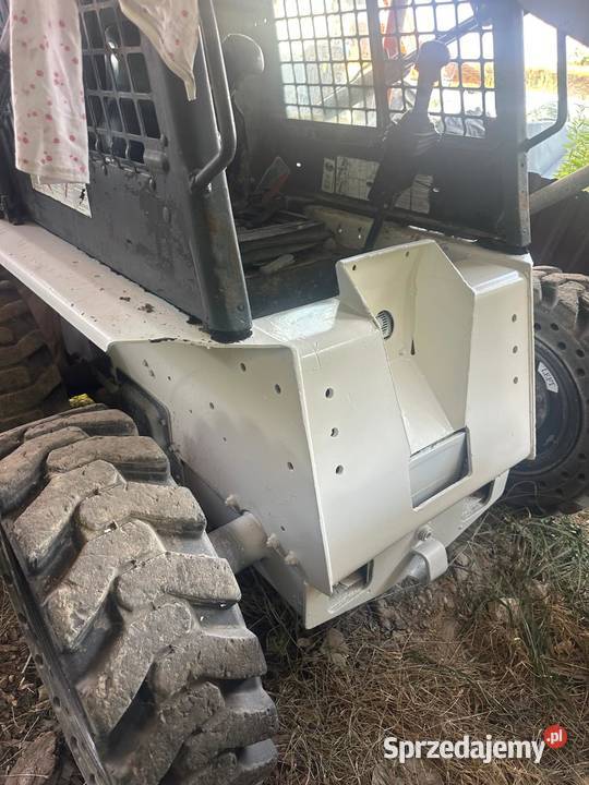Miniładowarka BOBCAT S130 4x4
