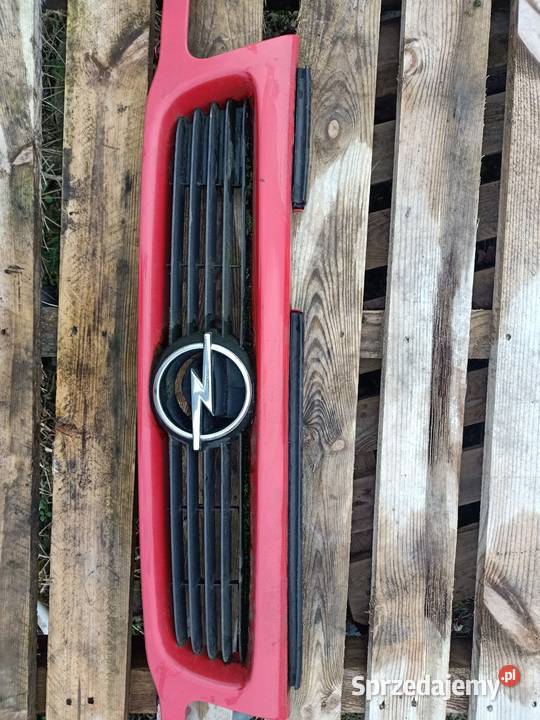Grill Opel Astra F Y547 sprzedam