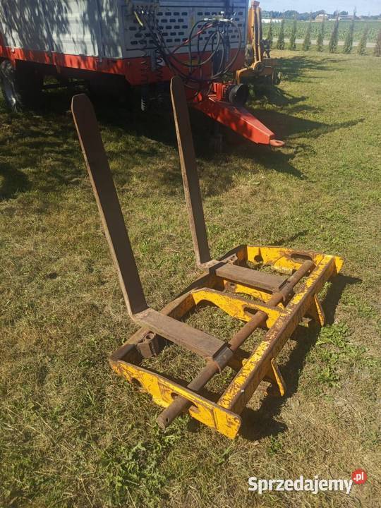 JCB 52658 z osprzętem 13 r