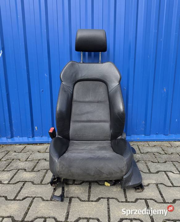 FOTEL FOTELE KANAPA BOCZKI AUDI A3 8P SPORTBACK Działoszyce