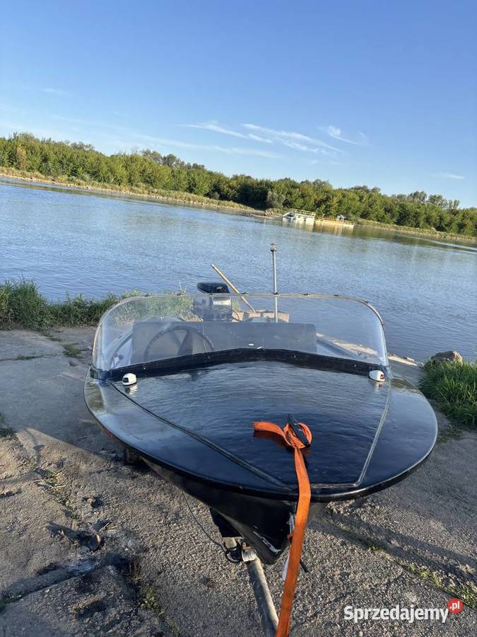 Łódź Motorowa Tarłów