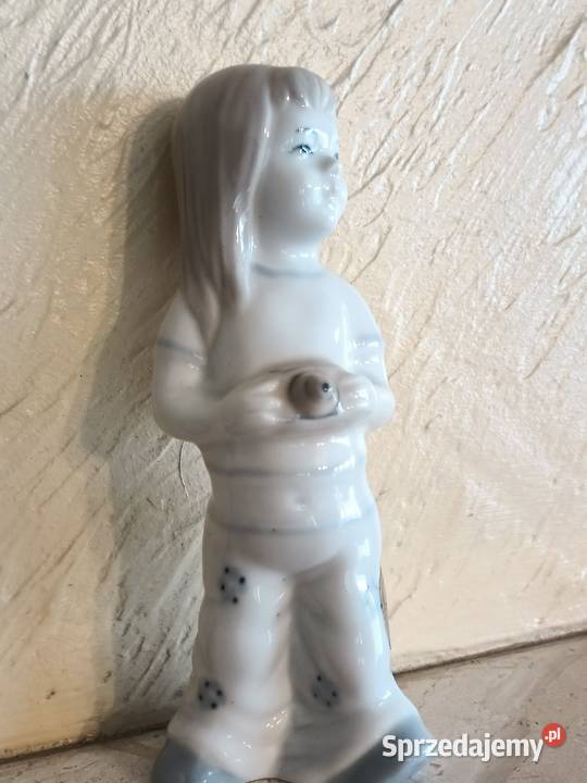 Figurka porcelana DZIECKO APARAT FOTOG SANBO Zamość