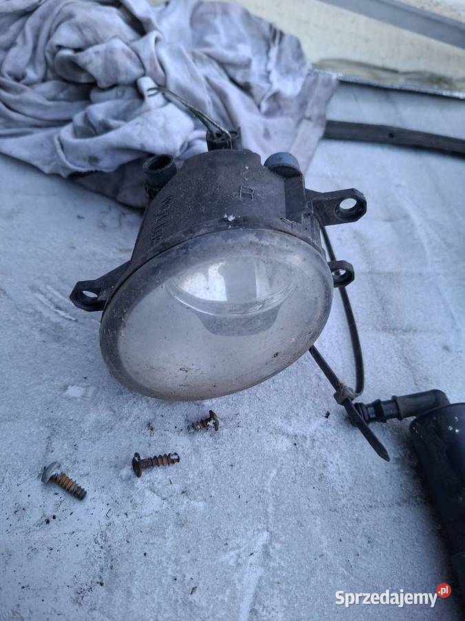 Zderzak przód Toyota Avensis T25 1G3 łódzkie