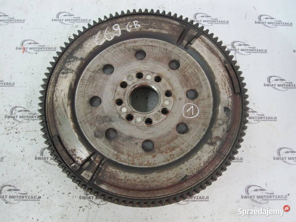 Toyota Avensis T27 22 D4D 1ADFTV 12r koło świętokrzyskie