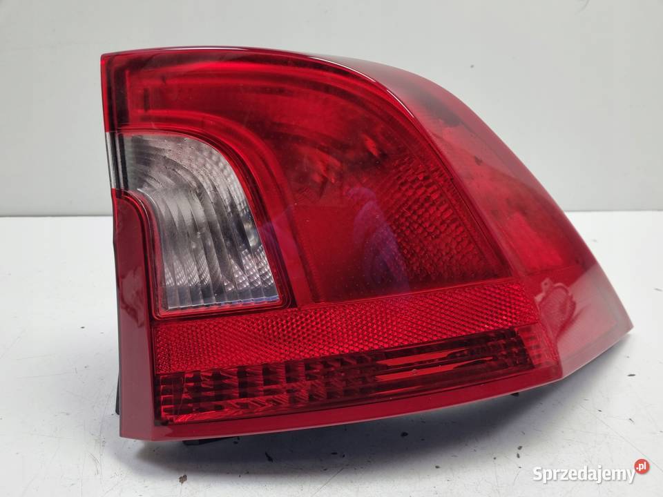 Volvo S60 II 1013r TYLNIA TYLNA LAMPA PRAWA osobowe Janów sprzedam