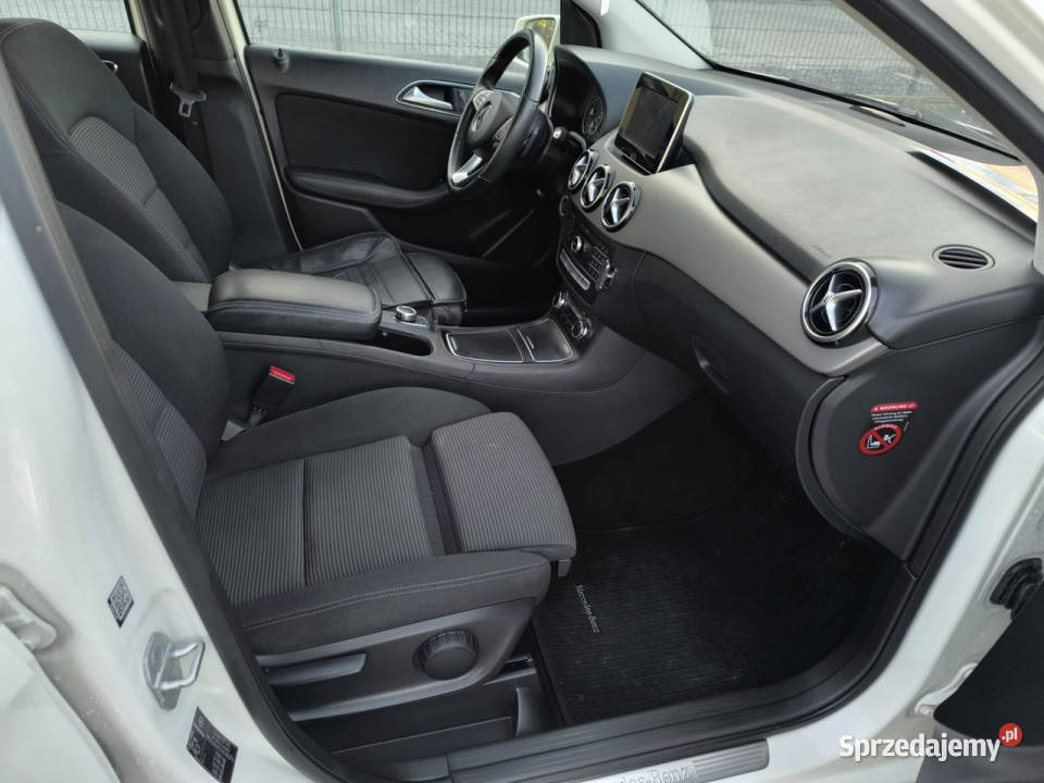 Mercedes B 160 B Klasa 16 Turbo 2016r 122 nieuszkodzony Pabianice