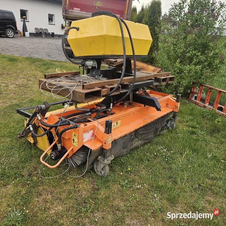 Zamiatarka zawieszana pronar agata Zm2000 Pozostałe