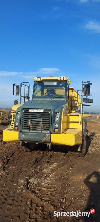 Wozidlo budowlane Komatsu HM 300 3 podobne do Opole